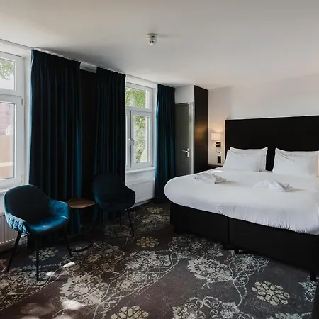 Atlas 4* 法尔肯堡